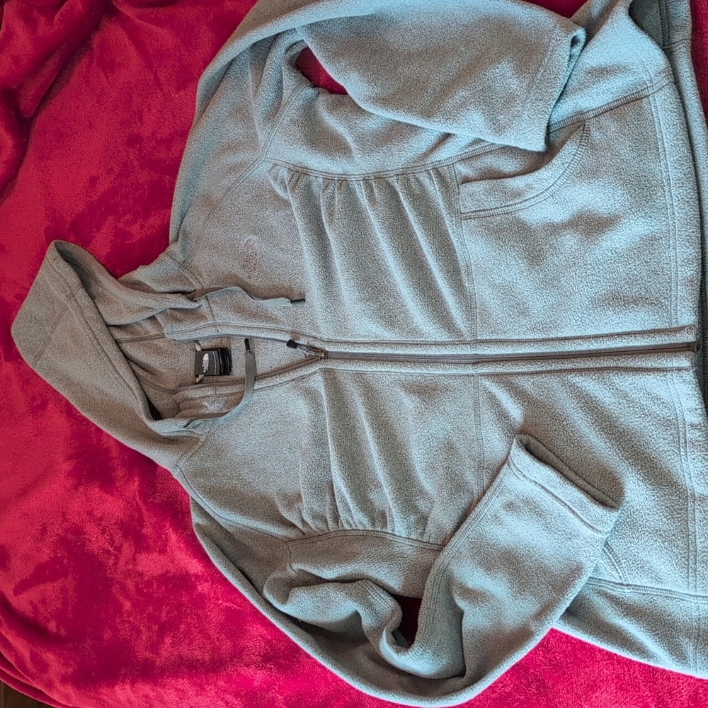 The North Face Women's Fleece Zip-up With Hood